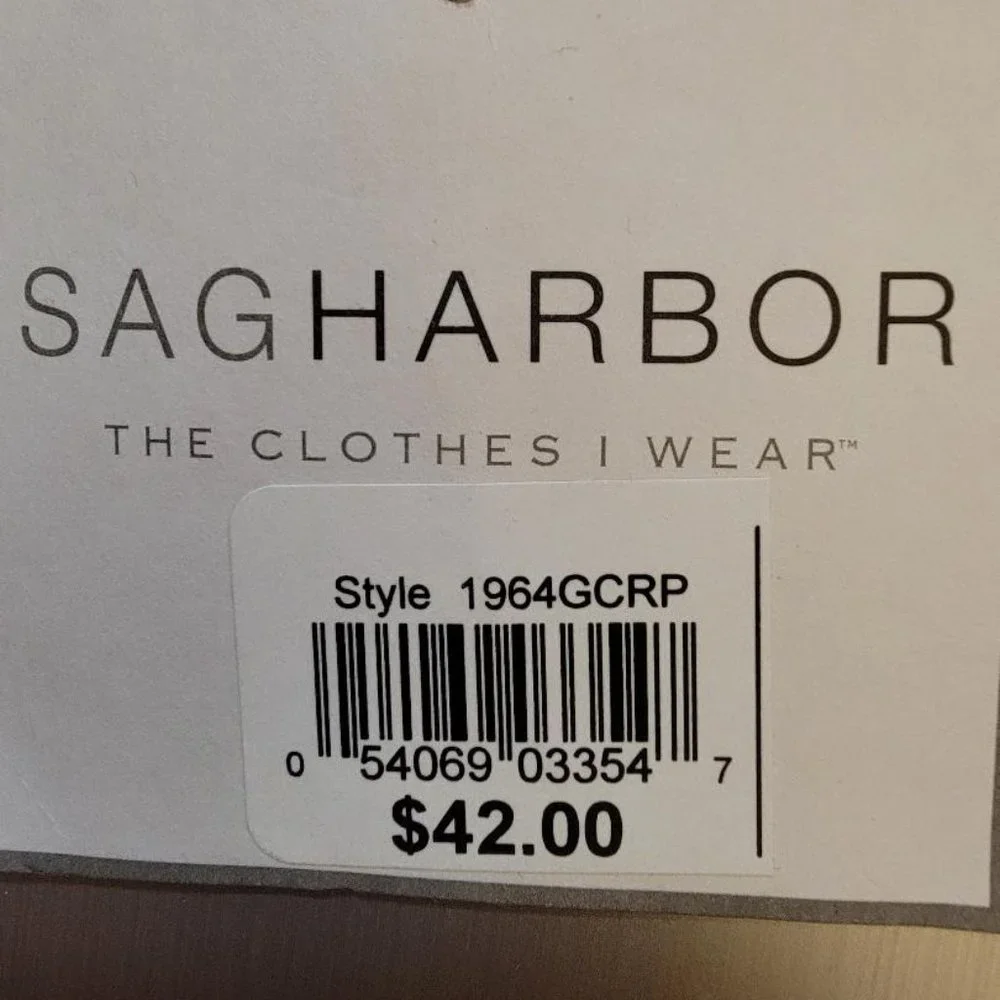 Sag Harbor Women's Red Bag, NWT